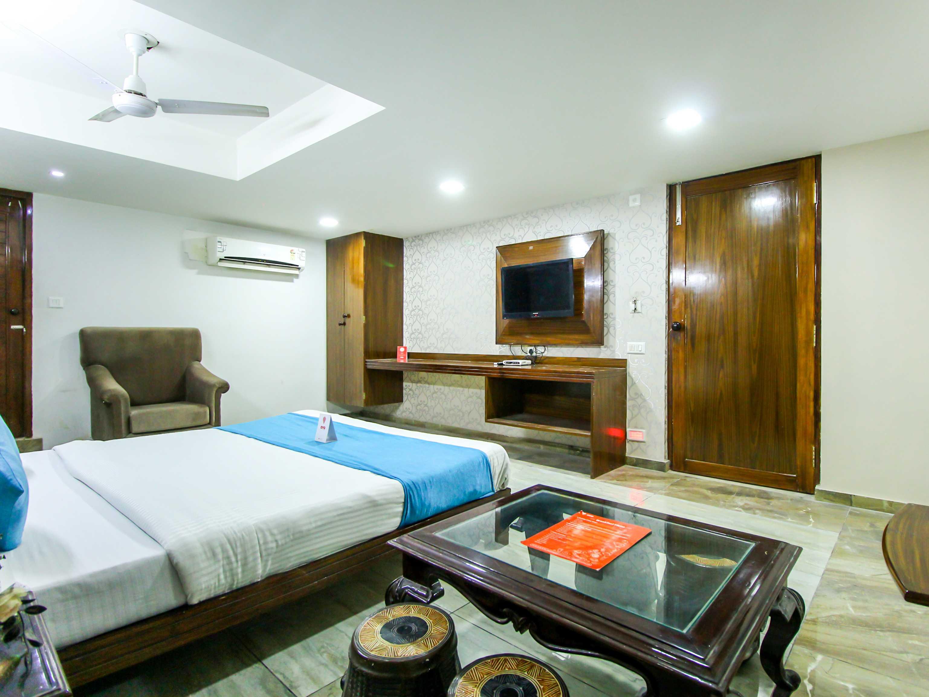 Hotel Seven Ahmedabad Exterior photo