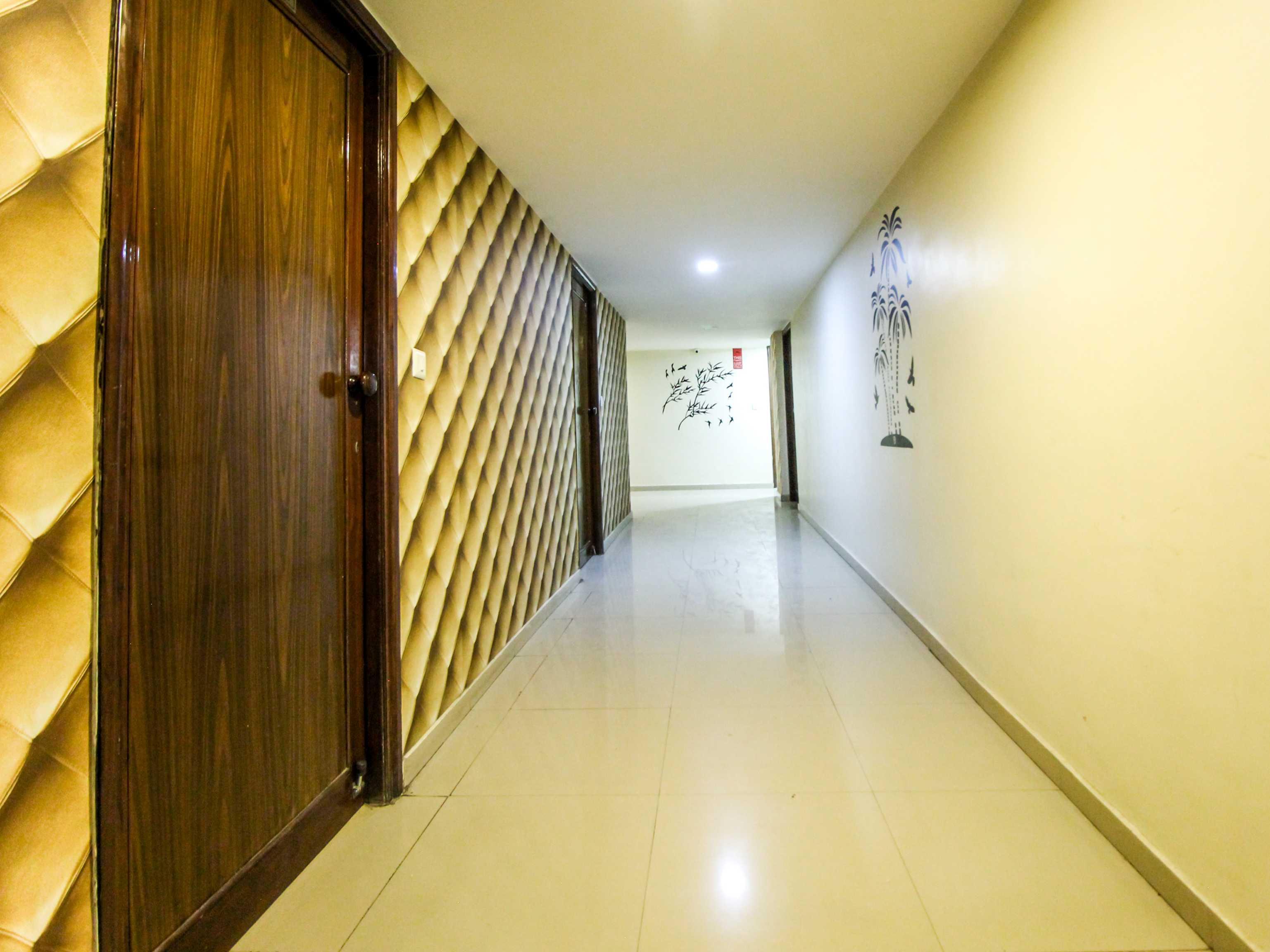Hotel Seven Ahmedabad Exterior photo