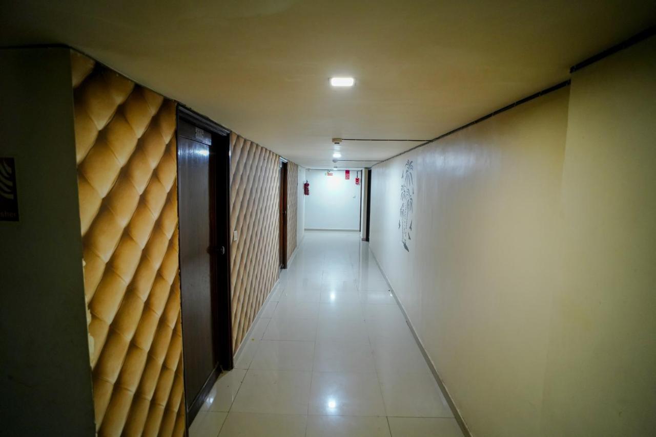 Hotel Seven Ahmedabad Exterior photo